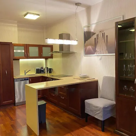 Ann Apartament Haffnera 아파트 소포트