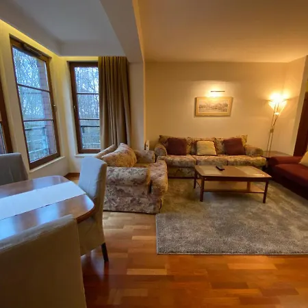 아파트 Ann Apartament Haffnera *